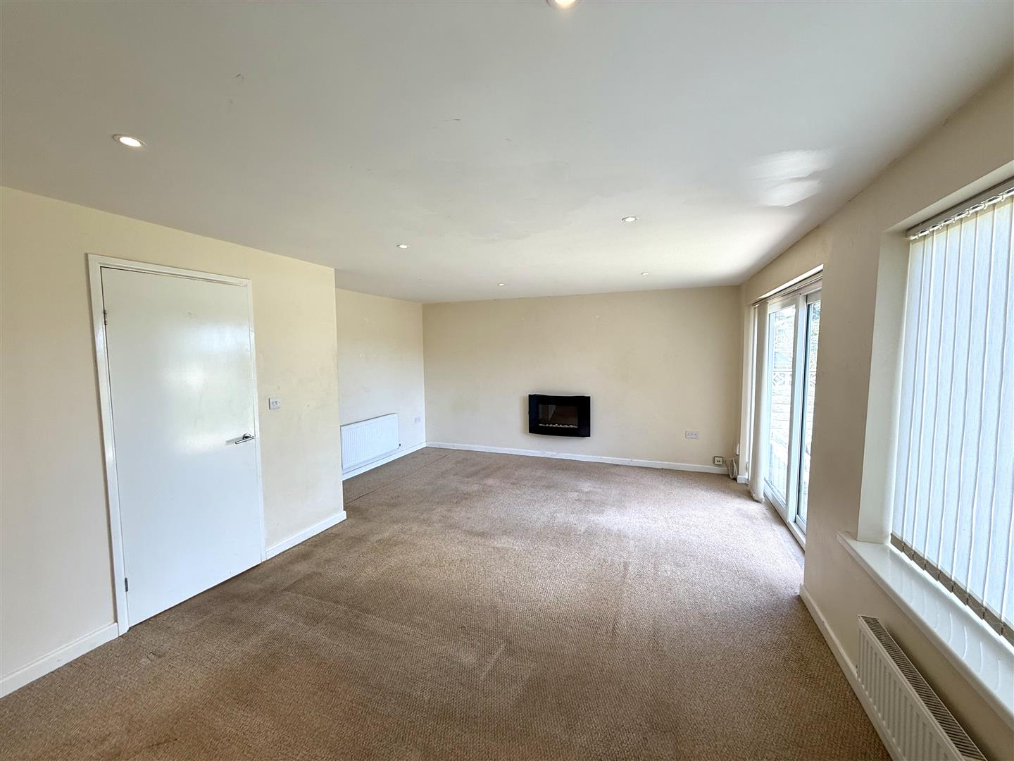 Ddol Road, Dunvant, Swansea, SA2 7UB